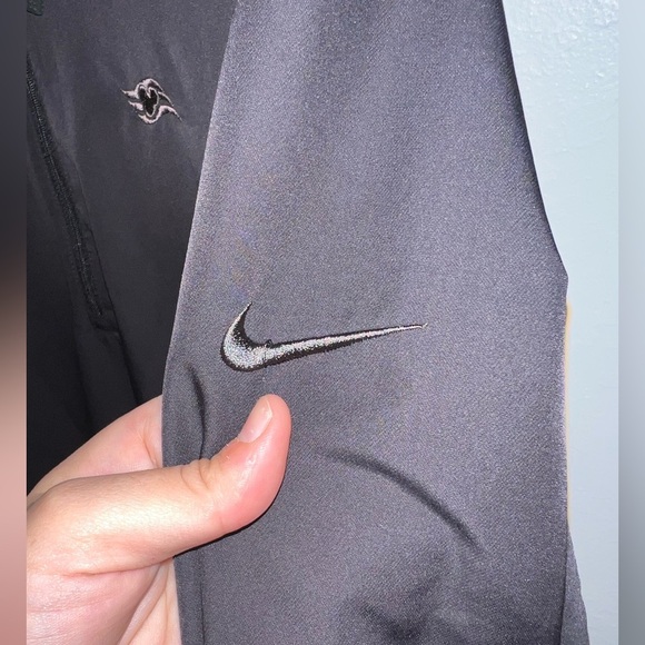 Nike Golf WaltDisney World Windbreaker with Disney Monogram Size S - Picture 7 of 8